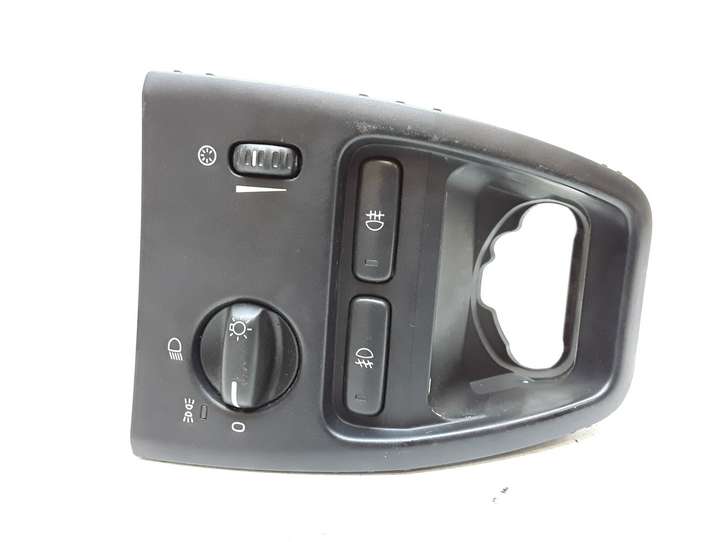 Volvo XC90 (2006 - 2014)  30739302 Включатель фонарей