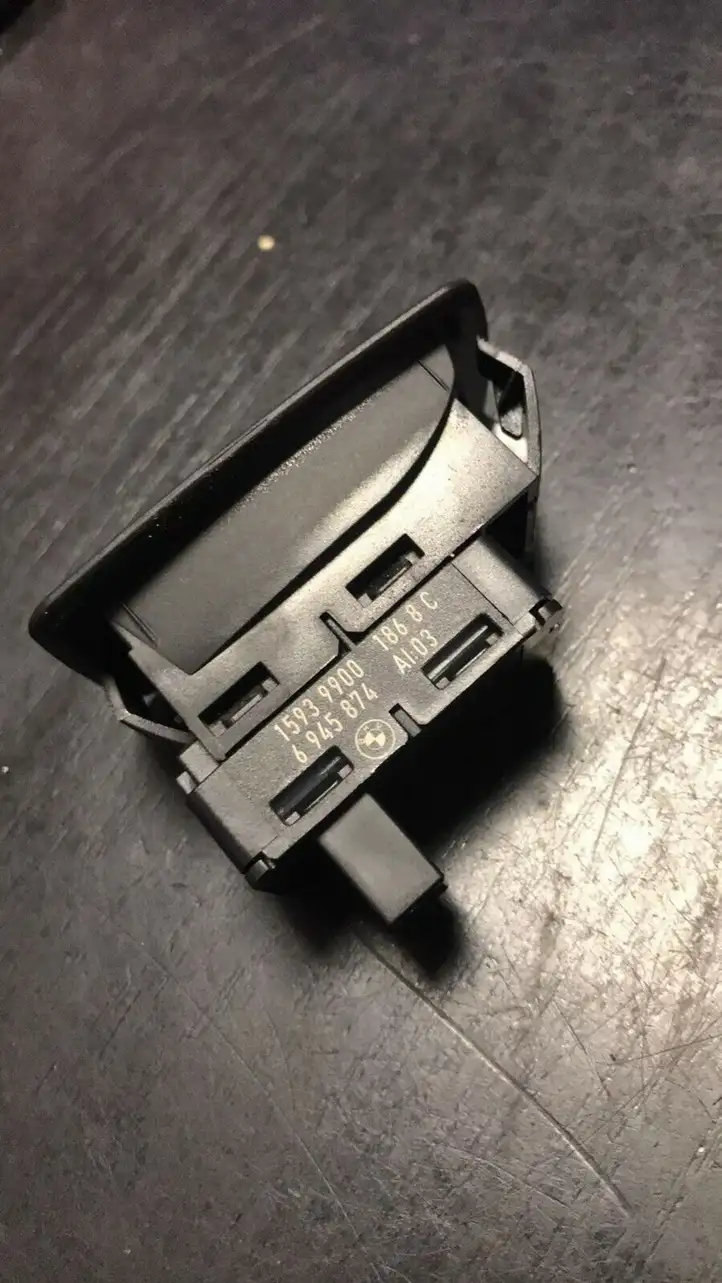 BMW 3 E90 E91 (2005 - 2012) 6945874 Кнопка стеклоподъемников — фото 2