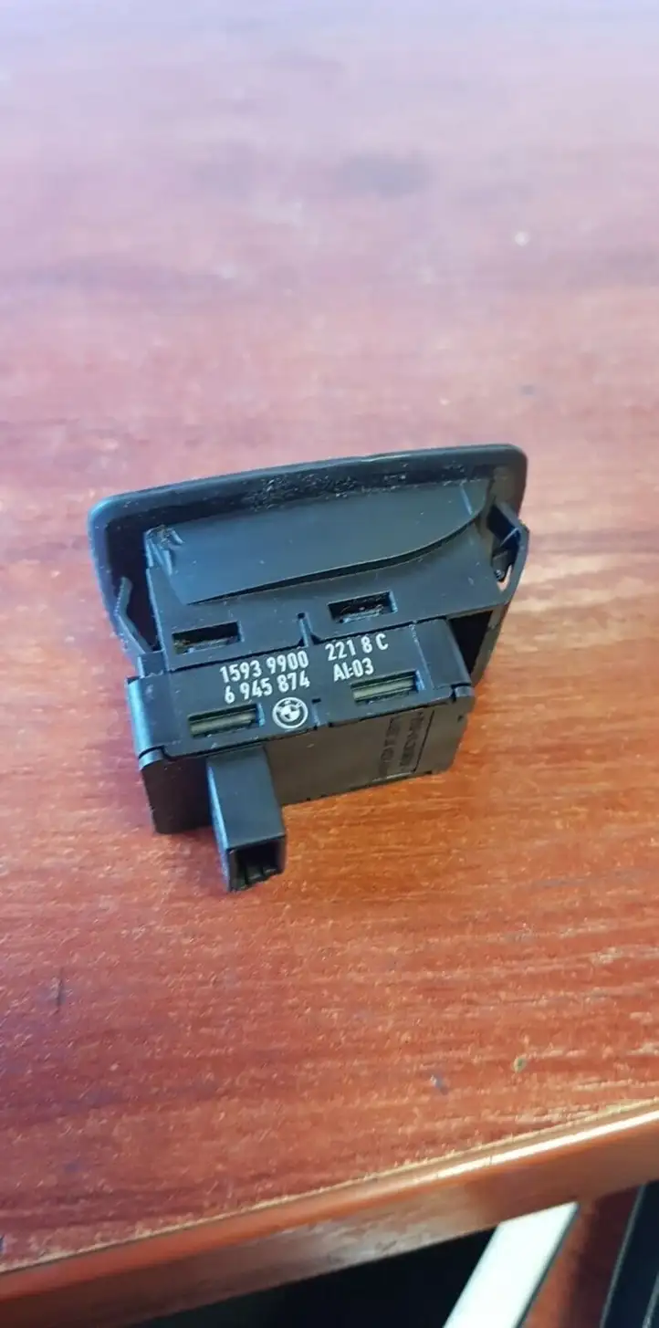 BMW 3 E90 E91 (2005 - 2012) 6945874 Кнопка стеклоподъемников — фото 2