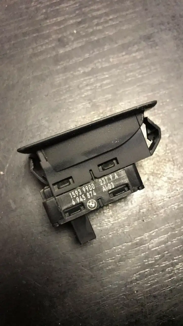 BMW 3 E90 E91 (2005 - 2012) 6945874 Кнопка стеклоподъемников — фото 3