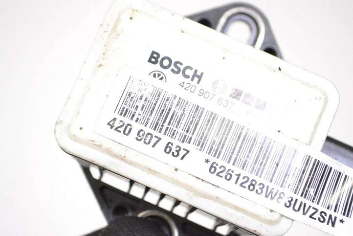 Audi R8 42 (2006 - 2015)  420907637 Датчик ESP (системы стабильности) (датчик курсовой устойчивости))