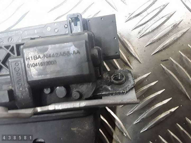 Ford Fiesta (2017 - )  01041613000 Замок задней крышки