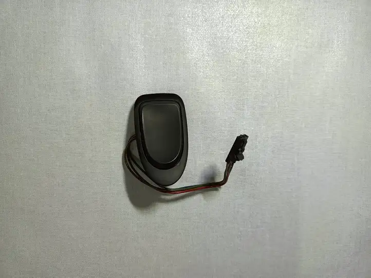 Mercedes-Benz R W251 (2005 - 2013) A1648700410 Кнопки на рулевом колесе — фото 1