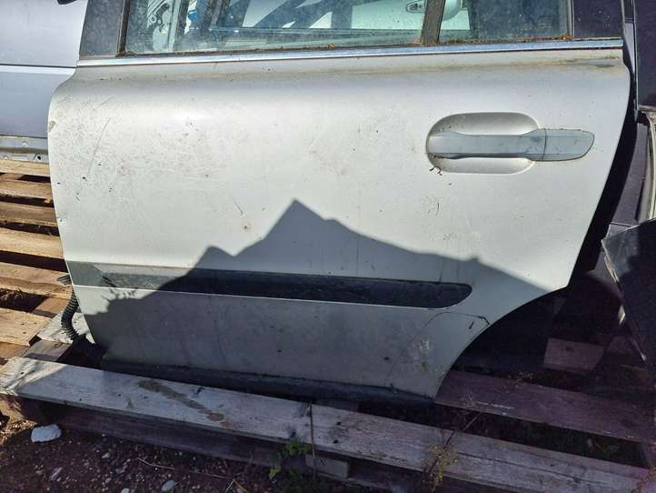 Volvo XC90 (2002 - 2006)   Задняя дверь