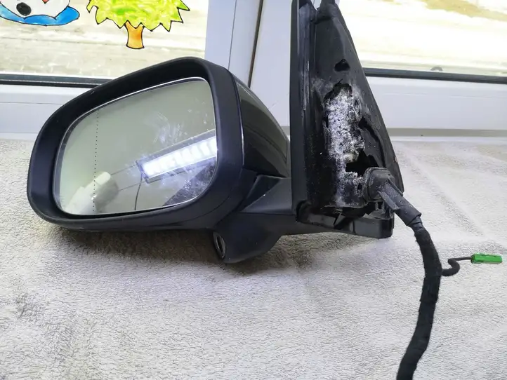 Volvo S60 (2004 - 2010) 31297955 Боковое зеркало с электроприводом — фото 2