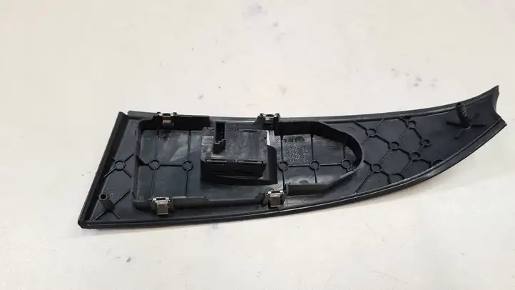BMW 3 E90 E91 (2005 - 2012) 15979804 Кнопка стеклоподъемников — фото 3