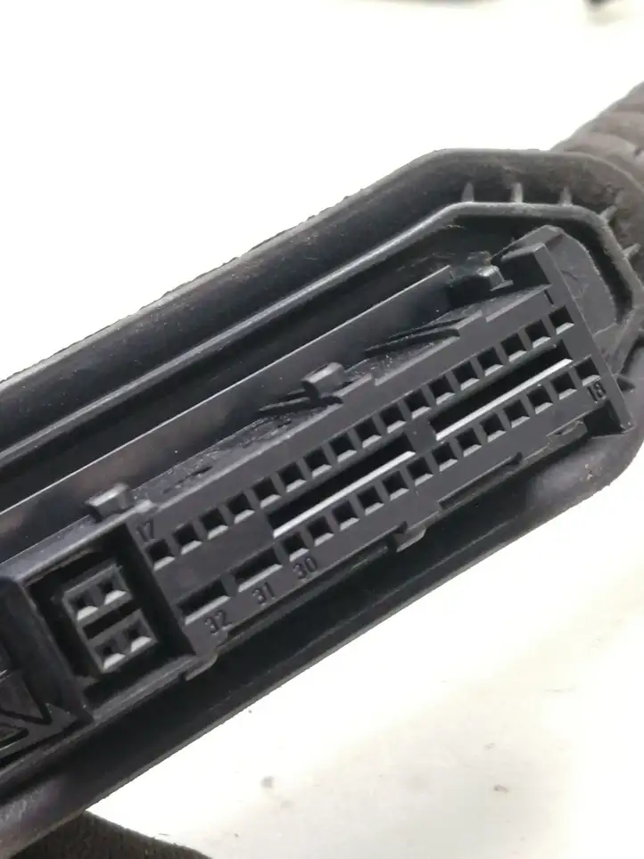 BMW 3 E90 E91 (2005 - 2012)  6930633 Проводка задних дверей