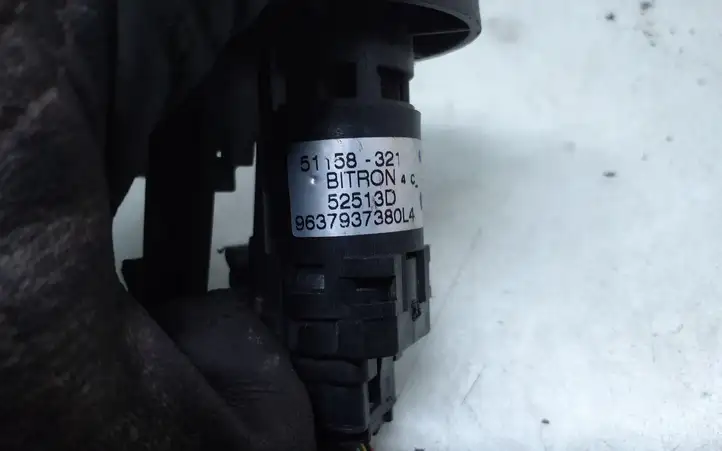 Peugeot 307 (2001 - 2005)  9637937380 Датчик температуры салона