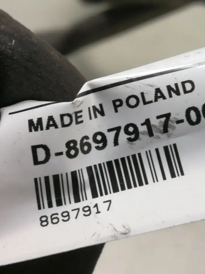 Volvo V70 (2004 - 2007)  8697917 Проводка задних дверей