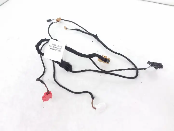 Audi A4 (2004 - 2009)  8E0971693L Проводка задних дверей