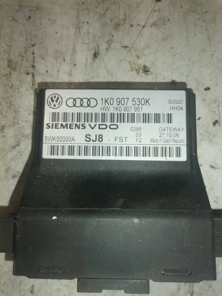 Volkswagen Touran I (2003 - 2010) 1K0907951K Модуль Gateway — фото 3