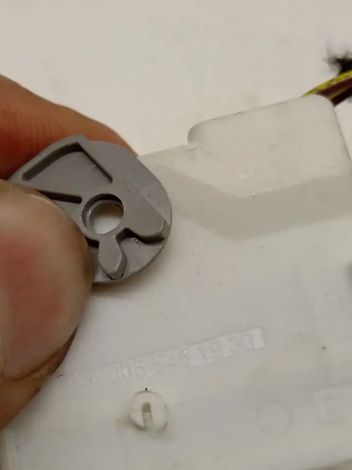 Mercedes-Benz GLE W166/C292 (2015 - 2019)  A0065451930 Другой проводник