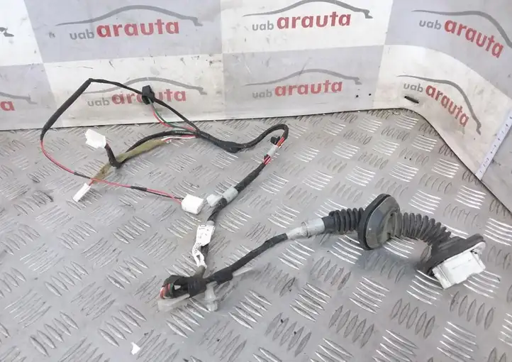 Toyota RAV 4 (XA30) (2006 - 2016) 8215342100G Проводка задней двери — фото 2