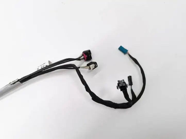 Tesla Model X (2015 - 2021) 1082391-00-C Прочая электропроводка — фото 4