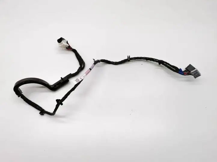 Tesla Model X (2015 - 2021) 1063405-00-F Прочая электропроводка — фото 1