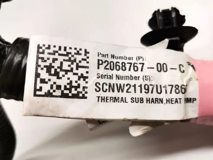 Tesla Model 3 (2017 - 2023) 2068767-00-C Прочая электропроводка — фото 3