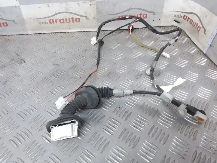 Toyota RAV 4 (XA30) (2006 - 2016) 8215342100G Проводка задней двери — фото 1