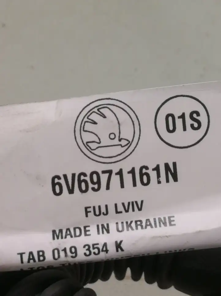 Skoda Fabia Mk3 (NJ) (2015 - 2021) 6V6971161N Проводка задней двери — фото 2