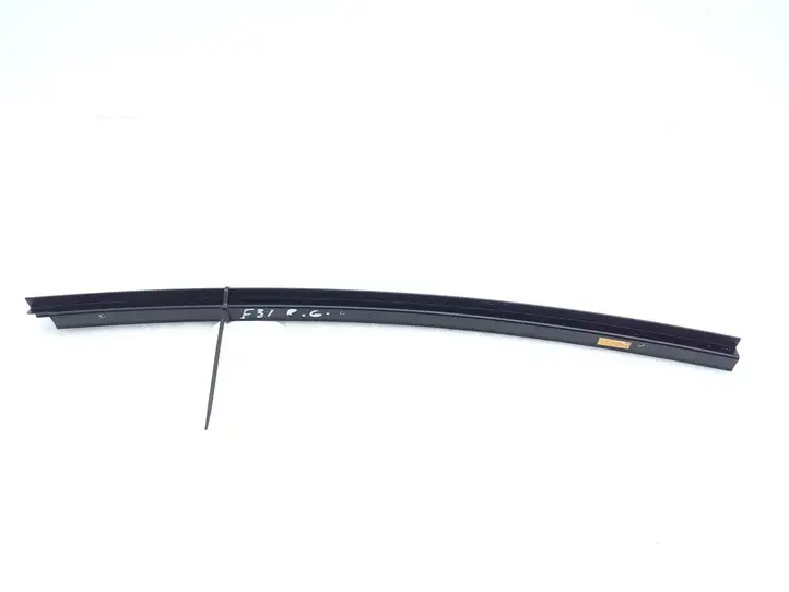 BMW 3 F30 F35 F31 (2012 - 2018) 7258338 Накладка стекла задней двери — фото 2