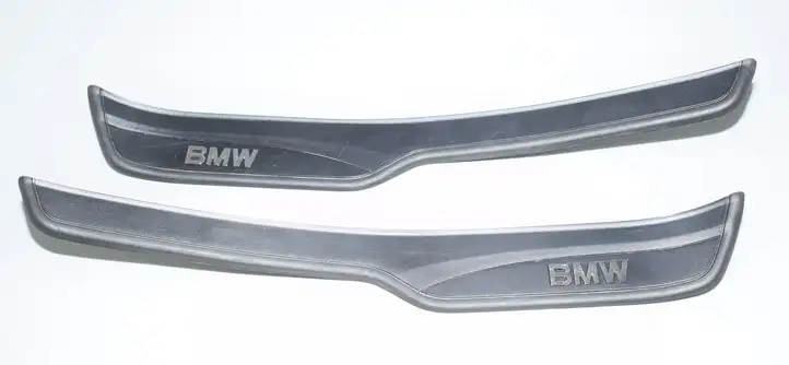 BMW 3 E90 E91 (2005 - 2012) Внутренняя отделка переднего порога — фото 2