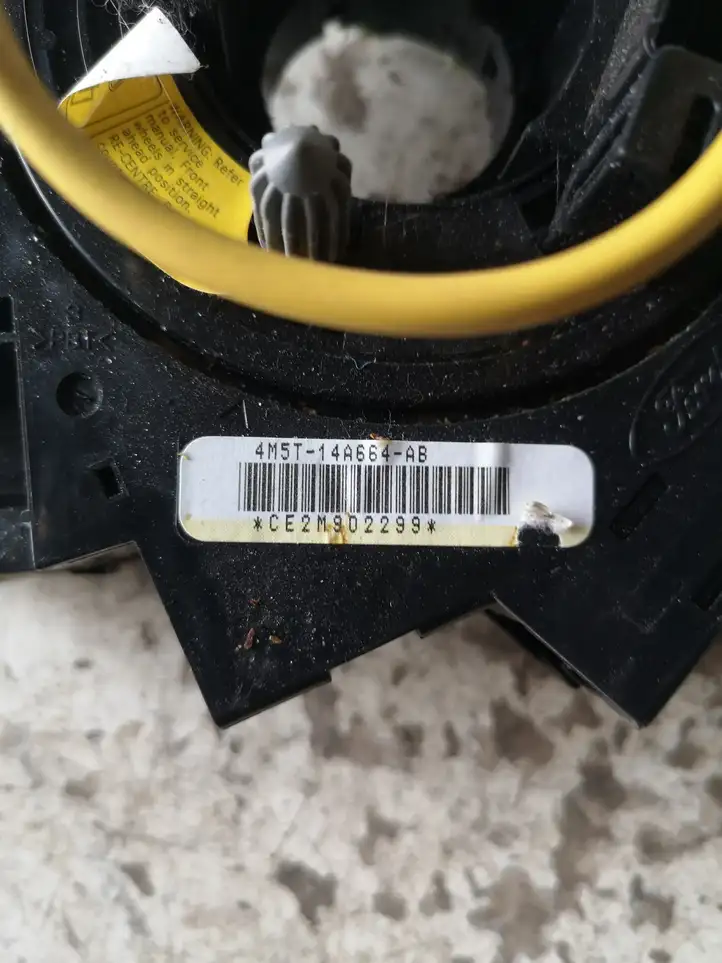 Ford Focus (2011 - 2015) 4M5T14A664AB Контактное кольцо SRS — фото 3