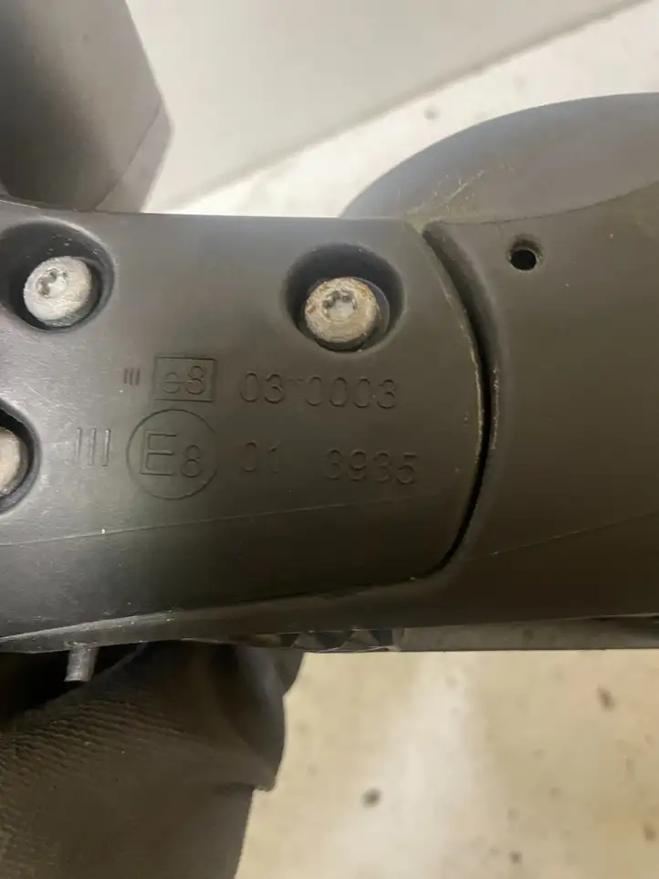 Toyota Yaris (2005 - 2009) E8013935 Боковое зеркало с электроприводом — фото 3