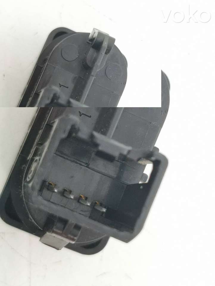 Ford S-Max (2006 - 2010)  6M2T14529AD Кнопка стеклоподъемников