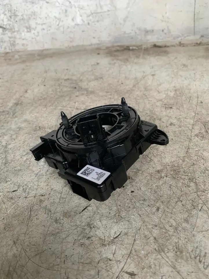 Volkswagen Beetle A5 (2011 - 2018) 5c0959653 Контактное кольцо SRS — фото 1