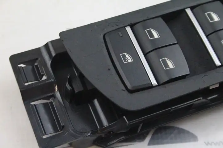 BMW 7 F01 (2008 - 2016) 9163573 Блок кнопок стеклоподъемников — фото 3
