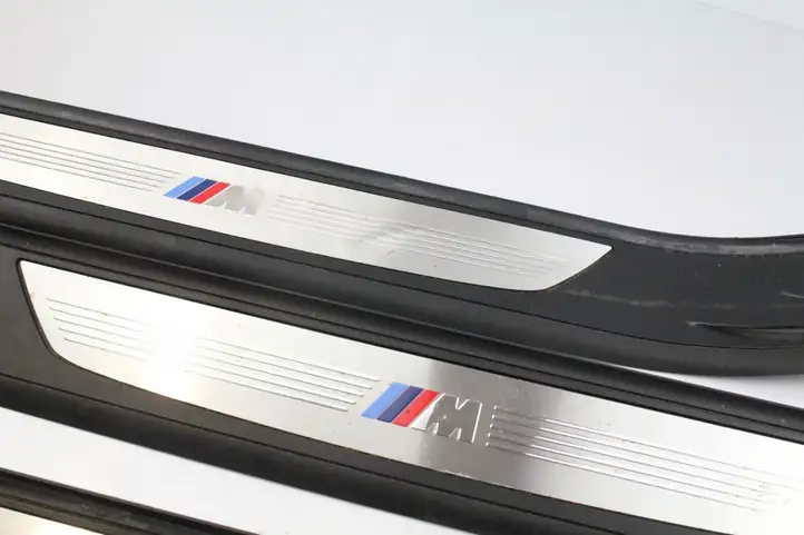 BMW 7 F01 (2008 - 2016) 8046135 Внутренняя обшивка порога (комплект) — фото 6