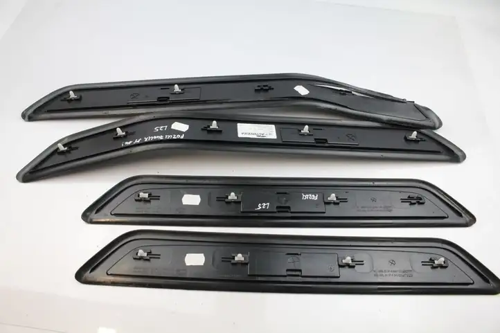 BMW 7 F01 (2008 - 2016) 8046135 Внутренняя обшивка порога (комплект) — фото 8