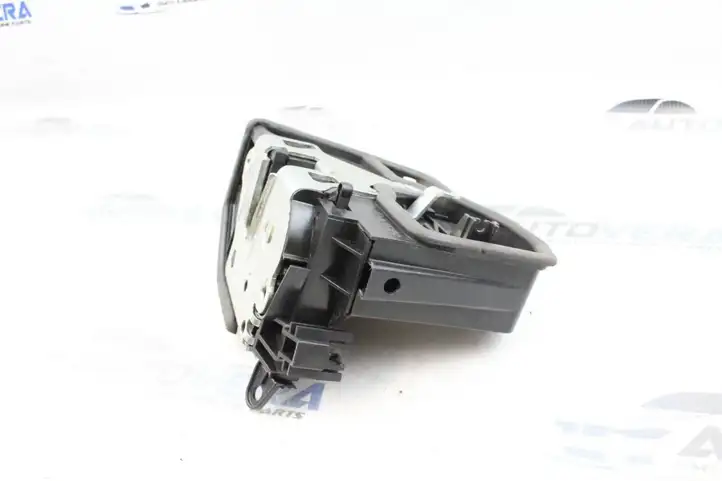 BMW 3 F30 F35 F31 (2012 - 2018) 7276673 Замок задней двери — фото 6