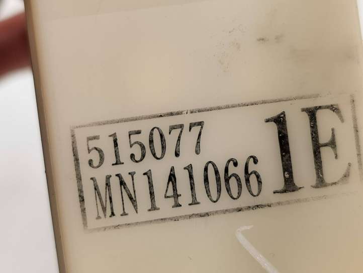 Mitsubishi Grandis (2003 - 2012)  MN141066 Кнопка стеклоподъемников