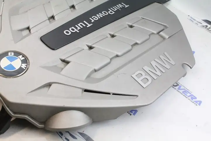 BMW 5 F10 F11 (2009 - 2016) 7577456 Крышка двигателя декоративная — фото 2