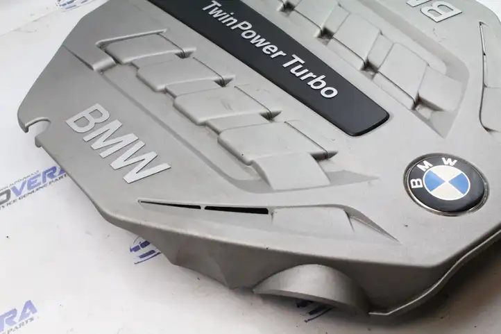 BMW 5 F10 F11 (2009 - 2016) 7577456 Крышка двигателя декоративная — фото 3
