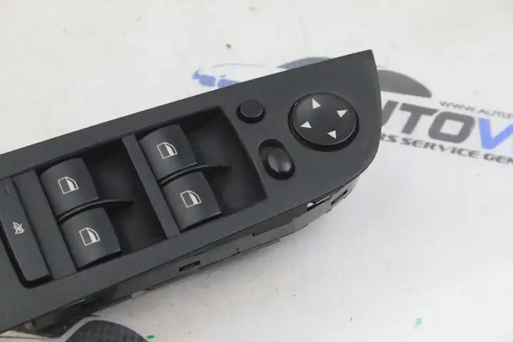 BMW 3 E90 E91 (2005 - 2012) 9132135 Кнопка стеклоподъемников — фото 5