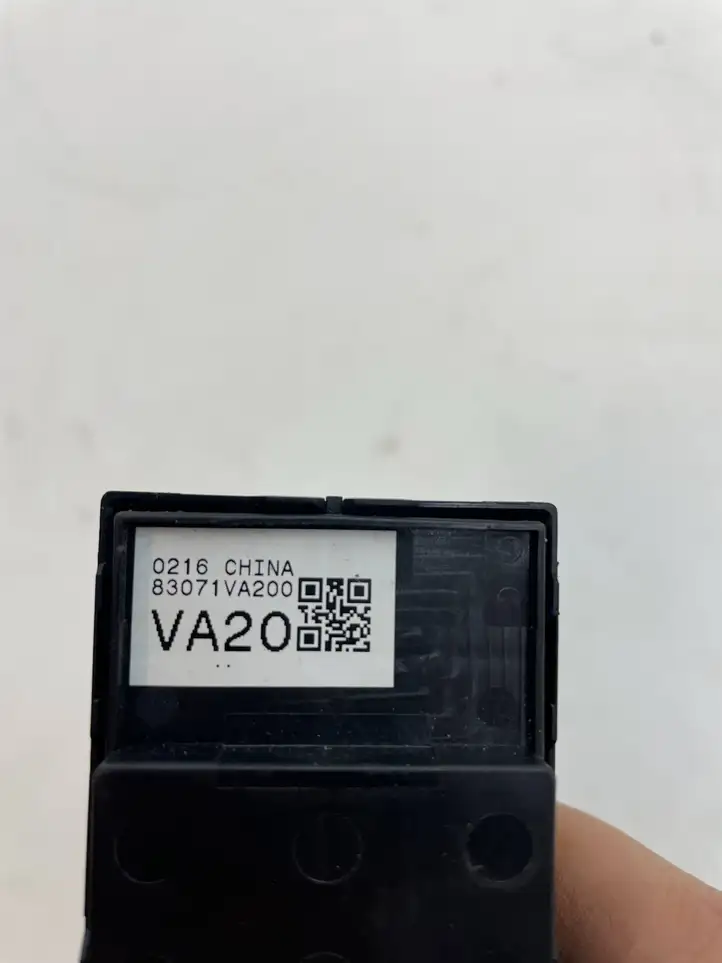 (2014 - ) 83071VA200 Кнопка стеклоподъемников — фото 2