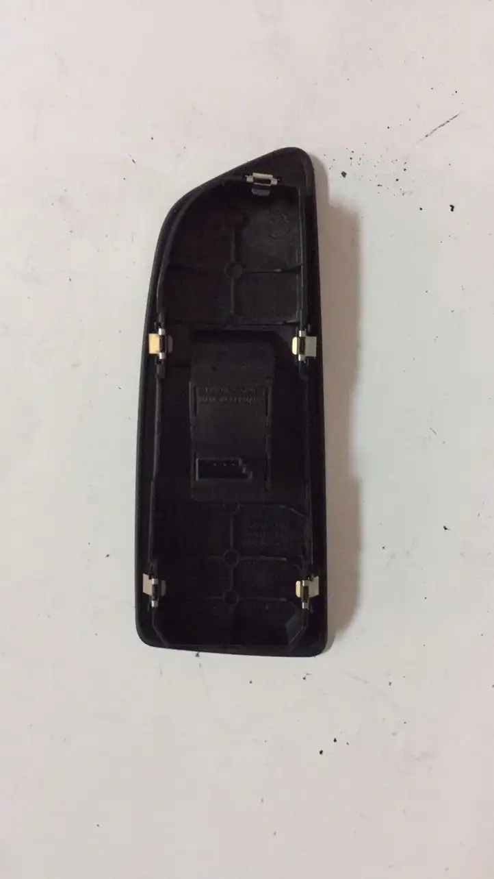 BMW 1 E81 E87 (2004 - 2011) 6970247 Кнопка стеклоподъемников — фото 2
