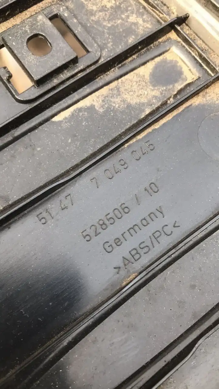 BMW X3 E83 (2003 - 2010) 7049045 Отделка порога багажника — фото 3