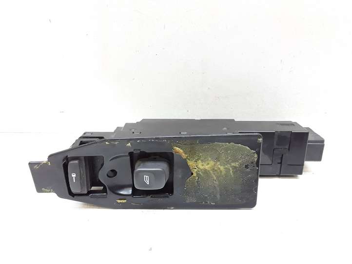 Volvo XC70 (2000 - 2004)  9452961 Кнопка стеклоподъемников