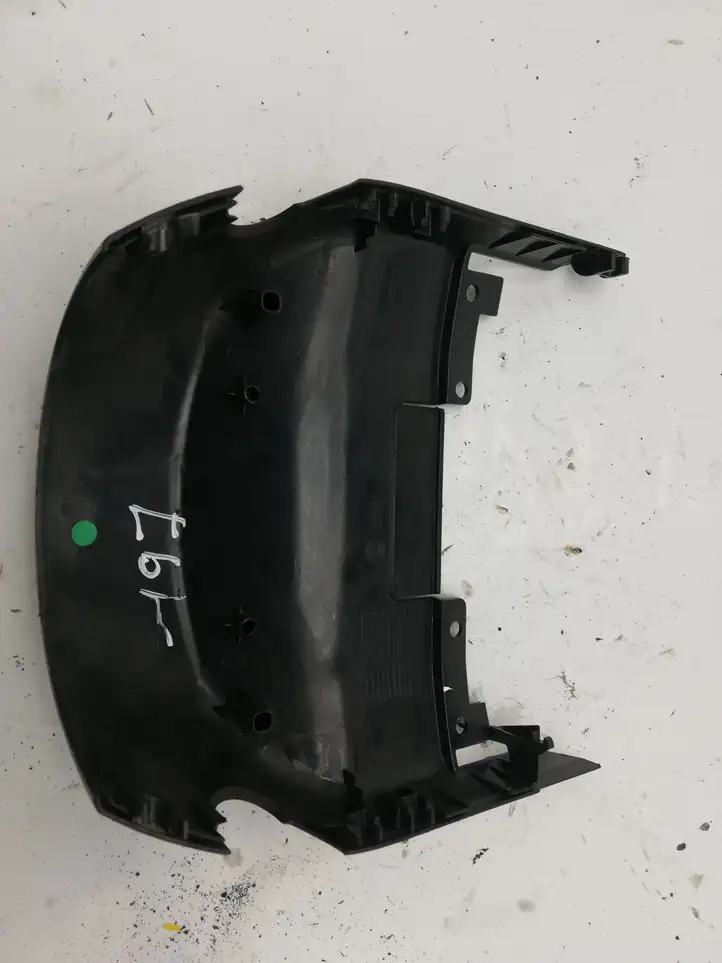 BMW 3 E90 E91 (2005 - 2012) 6131695026501 Обшивка рулевой колонки — фото 2