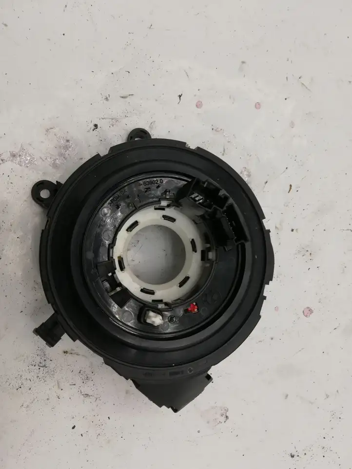 BMW 1 E81 E87 (2004 - 2011) 698955702 Контактное кольцо SRS — фото 1