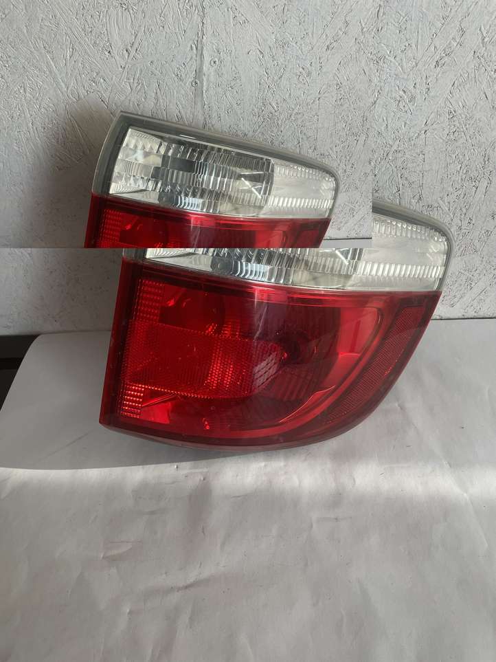 Dodge Durango (2009 - 2013)  55079136AF Задний фонарь в кузове