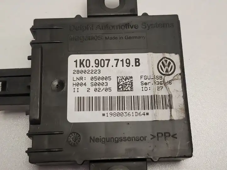 Volkswagen Golf V (2003 - 2009) 1K0907719B Блок управления сигнализацией — фото 1