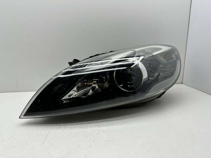 Volvo V40 (2012 - 2016)  31420009 Передняя фара