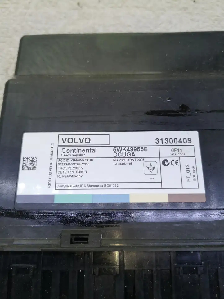Volvo S60 (2004 - 2010) 31300409 Блок бесключевого доступа — фото 2
