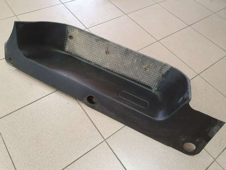 Opel Vivaro (2001 - 2006)  8200523989 Отделка переднего порога (внутренняя)