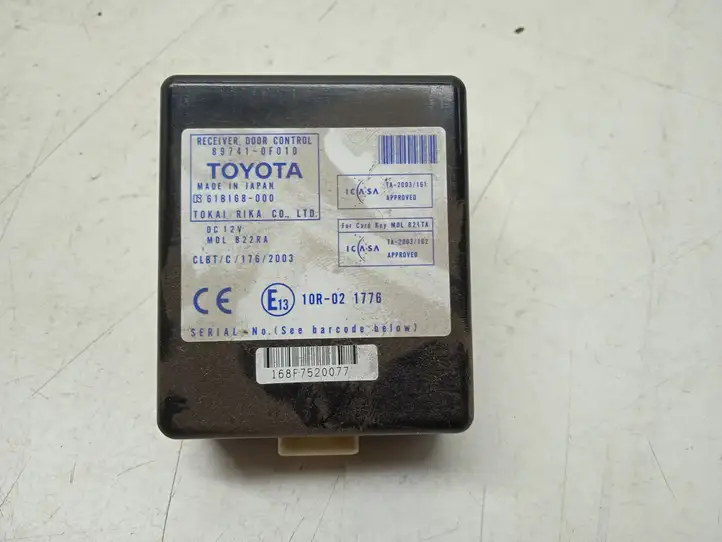 Toyota Corolla Verso AR10 (2004 - 2009) 897410F010 Блок управления дверью — фото 1