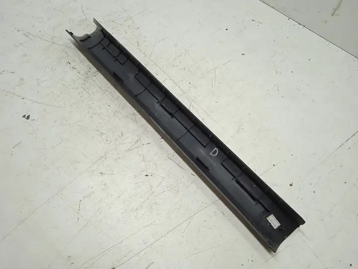 Toyota Corolla Verso AR10 (2004 - 2009) 679130F010 Прочие детали салона — фото 3