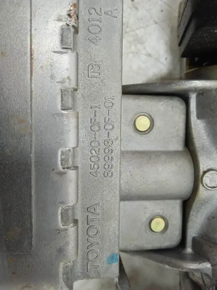 Toyota Corolla Verso AR10 (2004 - 2009) 080905 Комплект оси рулевого колеса — фото 3